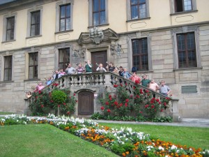 Jagdhornbläser vor dem Schloß Fulda